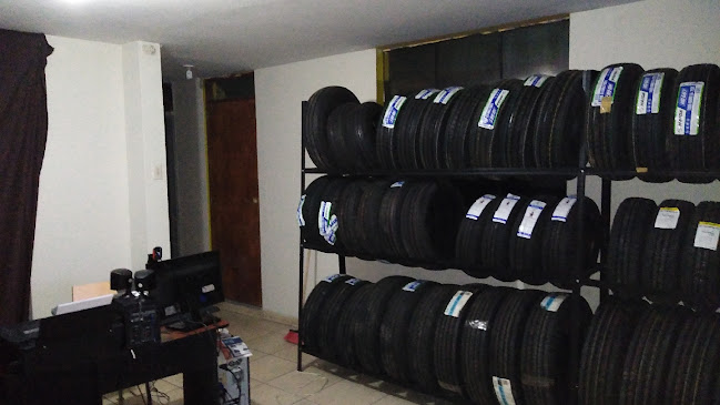 Opiniones de Tienda Autopartes Cardenas en Arequipa - Tienda de neumáticos
