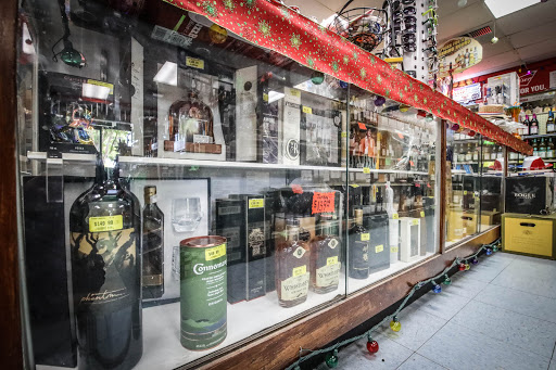 Liquor Store «Lil Stop Food & Liquor», reviews and photos, 1000 Lincoln Rd # M, Yuba City, CA 95991, USA