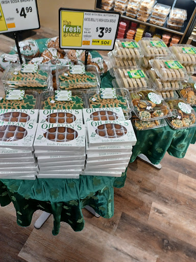 Grocery Store «Super Foodtown of Colonia», reviews and photos, 510 Inman Ave, Colonia, NJ 07067, USA