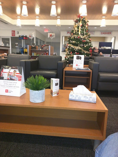 Used Car Dealer «Germain Toyota of Columbus», reviews and photos, 5711 Scarborough Blvd, Columbus, OH 43232, USA