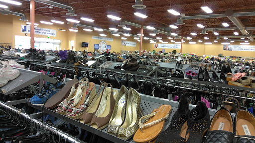 Thrift Store «Goodwill Retail Store and Donation Center», reviews and photos