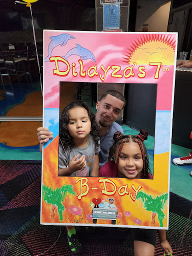 Bowling Alley «Diversey River Bowl», reviews and photos, 2211 W Diversey Pkwy, Chicago, IL 60647, USA