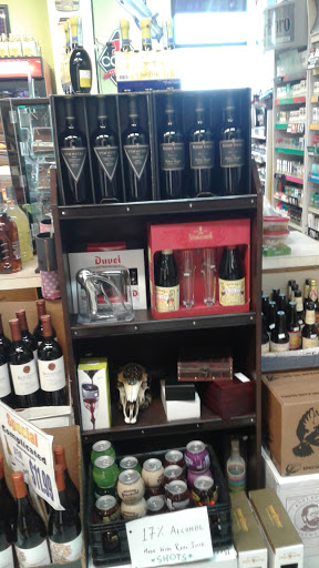 Beer Store «Beer & Wine World», reviews and photos, 26 E Debbie Ln # 102, Mansfield, TX 76063, USA