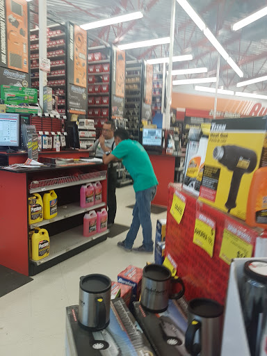 AutoZone Refacciones Salida a Charo