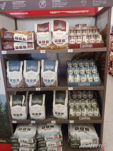 Pet Supply Store «Petco Animal Supplies», reviews and photos, 5843 N Elizabeth St, Pueblo, CO 81008, USA