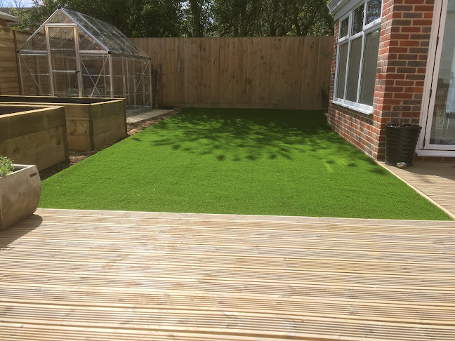 Comments and reviews of Newmarket Artificial Grass