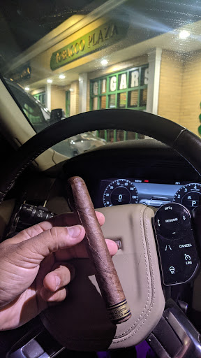 Tobacco Shop «Tobacco Plaza Ltd.», reviews and photos, 218 Lakeville Rd, Great Neck, NY 11020, USA