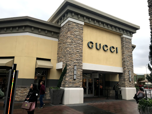 Shopping Mall «Desert Hills Premium Outlets», reviews and photos, 48400 Seminole Dr, Cabazon, CA 92230, USA