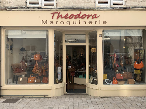 THEODORA / ESPRITCUIR maroquinerie à Cognac