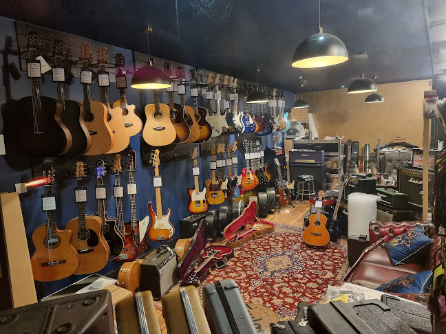 Reviews of The Guitar Trade Centre in Glasgow - Music store