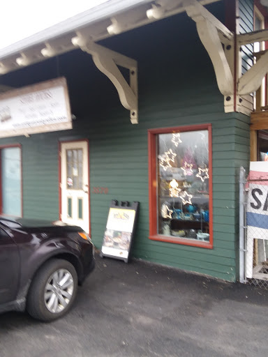 Antique Store «Antiques & Rusty Relics», reviews and photos, 3570 Fancher Rd, Holley, NY 14470, USA