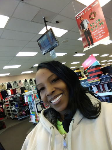 Clothing Store «Citi Trends», reviews and photos, 5117 Fenton Rd, Flint, MI 48507, USA