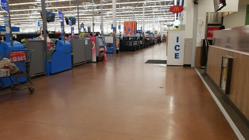 Department Store «Walmart Supercenter», reviews and photos, 9205 Gibsonton Dr, Gibsonton, FL 33534, USA