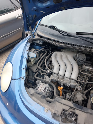 Tire Shop «Luikart’s Foreign Car Clinic», reviews and photos, 5031 Franklin Ave, Waco, TX 76710, USA