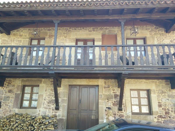 Imagen de La corte de Lugás (21 de 23)