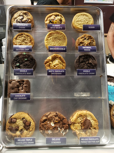 Insomnia Cookies