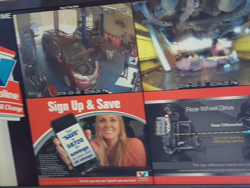 Oil Change Service «Valvoline Instant Oil Change», reviews and photos, 14652 US-25, Corbin, KY 40701, USA