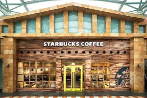 Starbucks Resorts World Sentosa image