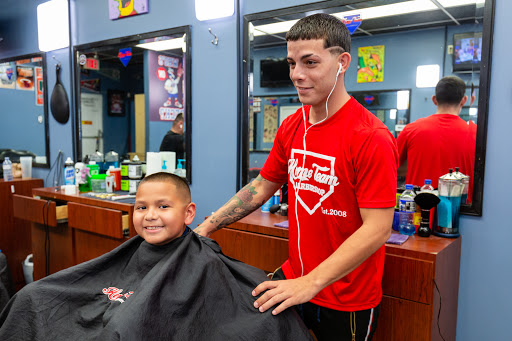 Barber Shop «Home Team Barber Shop», reviews and photos, 29639 S Dixie Hwy, Homestead, FL 33033, USA
