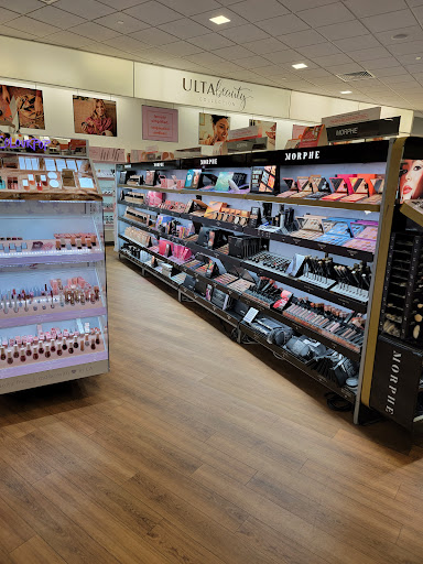 Hair Salon «Ulta Beauty», reviews and photos, 4800 Golf Rd #213, Eau Claire, WI 54701, USA