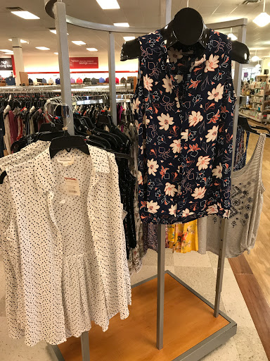 Furniture Store «HomeGoods», reviews and photos, 13580 SW 120th St, Miami, FL 33186, USA