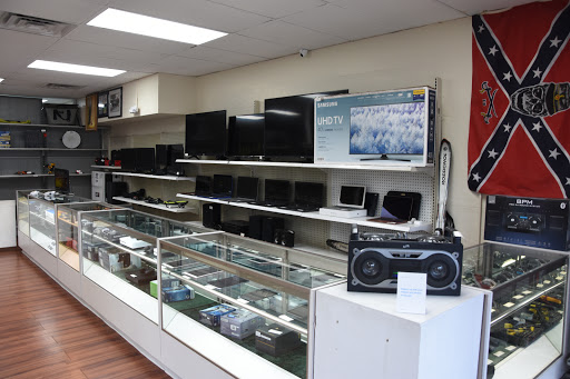 Pawn Shop «Mad Dog Pawn», reviews and photos, 3324 Manatee Ave W, Bradenton, FL 34205, USA