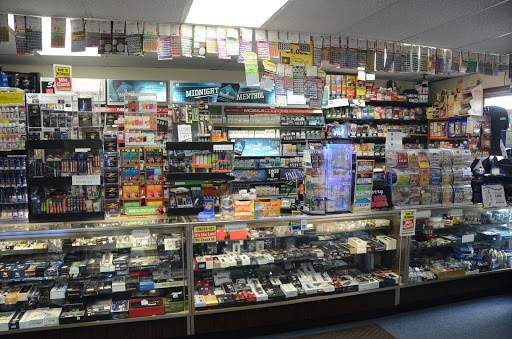 Tobacco Shop «Tobacco & Smoke Shop», reviews and photos, 91 Sugar Ln, Sugar Grove, IL 60554, USA