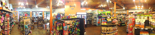 Pet Supply Store «Petapoluza Pet Supply & Grooming», reviews and photos, 114 N 36th St, Seattle, WA 98103, USA