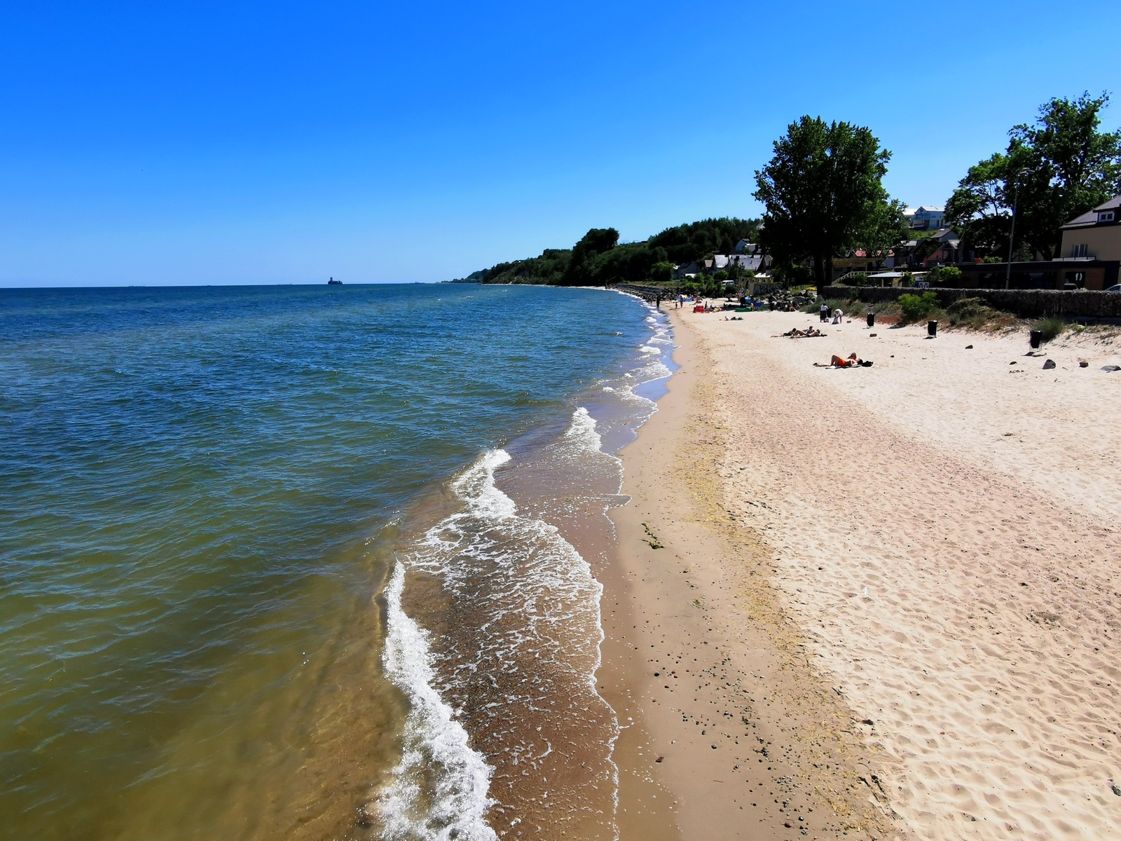 Foto av Mechelinki Beach med ljus sand yta