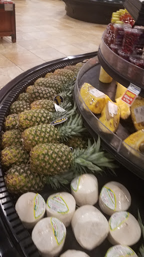 Supermarket «Giant Eagle», reviews and photos, 1700 Corporate Woods Pkwy, Uniontown, OH 44685, USA