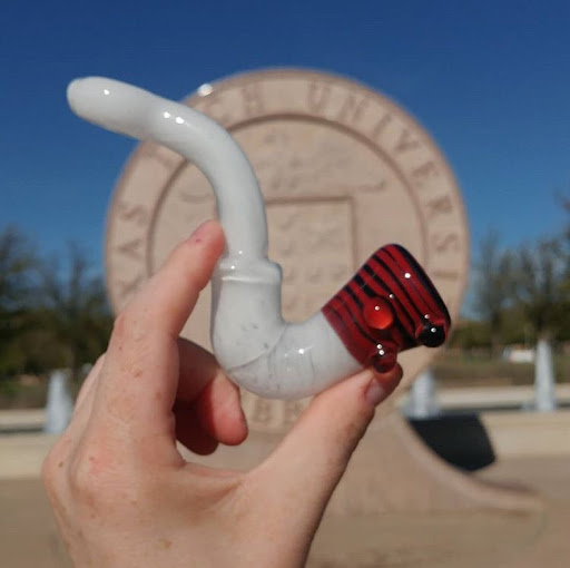 Tobacco Shop «Head Hunters Smoke Shop», reviews and photos, 2146 19th St, Lubbock, TX 79401, USA