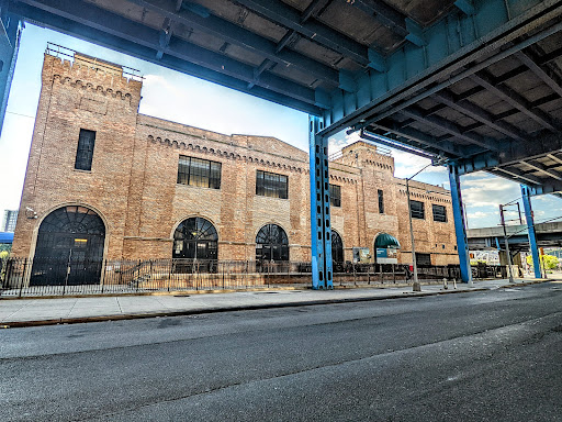 Tennis Court «Stadium Tennis Center», reviews and photos, 725 Gateway Center Blvd, Bronx, NY 10451, USA