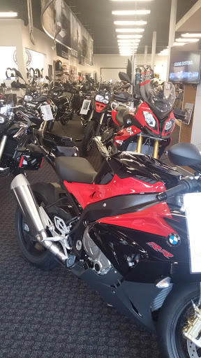 BMW Motorcycle Dealer «BMW Motorcycles of Western Oregon», reviews and photos, 12010 SW Garden Pl, Portland, OR 97223, USA