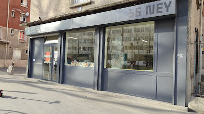 La Corvée - Café-restaurant + laverie + galerie à Paris