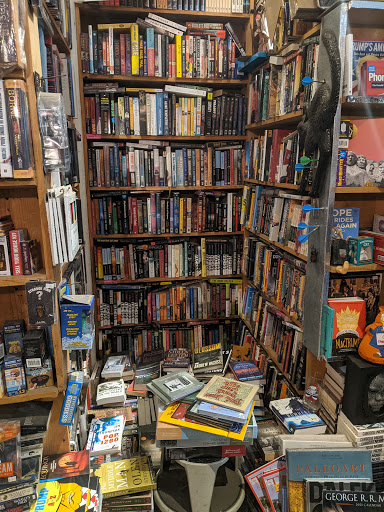 Book Store «Dark Carnival Imaginative Fiction Bookstore», reviews and photos, 3086 Claremont Ave, Berkeley, CA 94705, USA