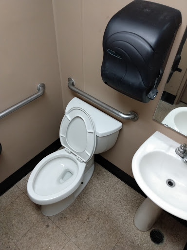 Tire Shop «Firestone Complete Auto Care», reviews and photos, 212 S Pine Ave, Ocala, FL 34471, USA