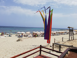 Platja Es Cavallet - Es Cavallet Beach'in fotoğrafı düz ve uzun ile birlikte