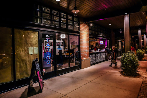 Explore easy henna tattoo ideas, creative tattoo ideas in Gilbert, available at Fifth Estate Tattoo