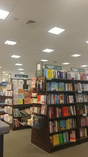 Book Store «Barnes & Noble», reviews and photos, 5101 Main St, Williamsburg, VA 23188, USA