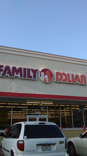 Dollar Store «FAMILY DOLLAR», reviews and photos, 1309 E Orange Ave, Eustis, FL 32726, USA
