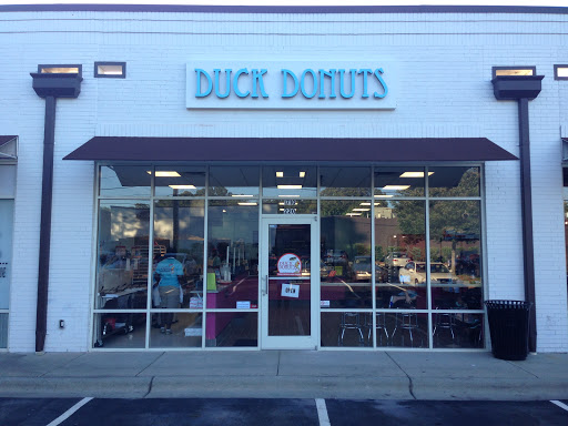 Duck Donuts, 1710 Kenilworth Ave #220, Charlotte, NC 28203, USA, 