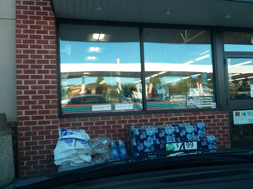 Convenience Store «7-Eleven», reviews and photos, 1245 Seminole Trail, Charlottesville, VA 22901, USA