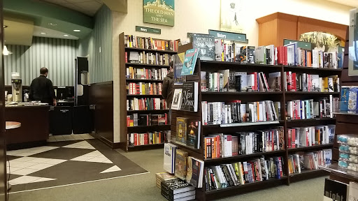 Book Store «Barnes & Noble», reviews and photos, 4015 Medina Rd, Akron, OH 44333, USA