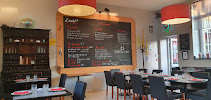 Atmosphère du Restaurant français Auberge L'Ecole à Saint-Martin-Lestra - n°19
