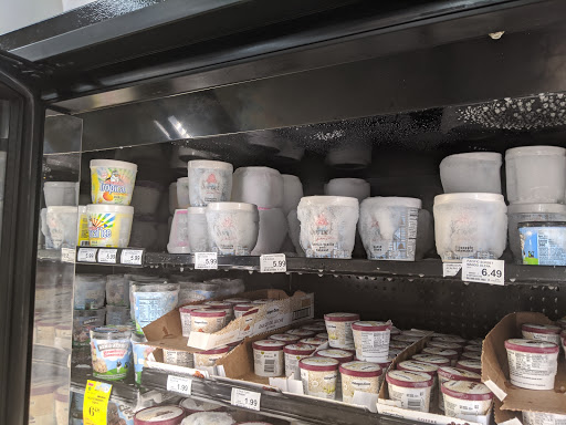 Grocery Store «Times Supermarket», reviews and photos, 3350 Lower Honoapiilani Rd, Lahaina, HI 96761, USA