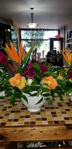 Florist «Battiste LaFleur Galleria», reviews and photos, 825 E Long St, Columbus, OH 43203, USA