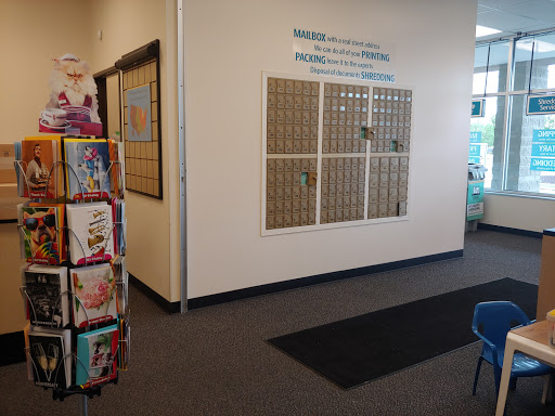 Shipping and Mailing Service «The UPS Store», reviews and photos, 17195 Silver Pkwy, Fenton, MI 48430, USA