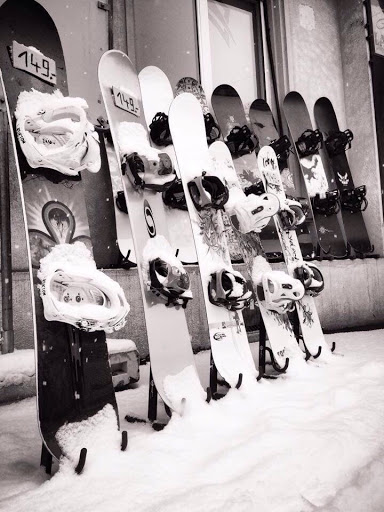 BATALEON Snowboard Store