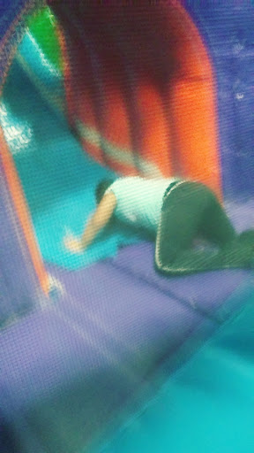 Amusement Center «Bounce Milwaukee», reviews and photos, 2801 S 5th Ct, Milwaukee, WI 53207, USA