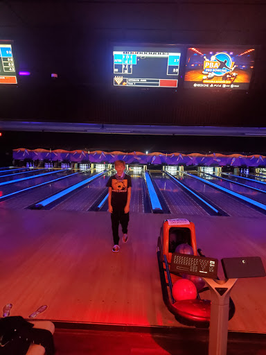 Bowling Alley «AMF Auburn Lanes», reviews and photos, 719 Opelika Rd, Auburn, AL 36830, USA